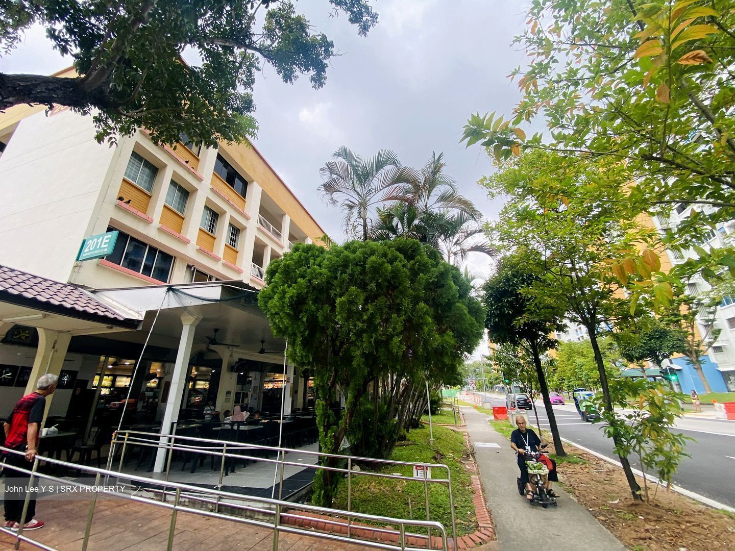 Tampines Street 23 (D18), Shop House #443876081